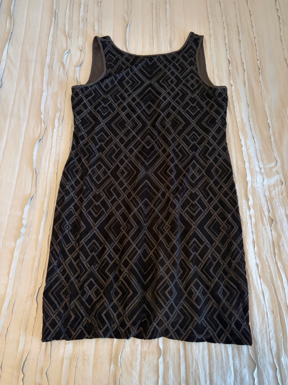 White House Black Market Black Textured Shift Dress | Size L
